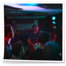 SMUSHROOM Konzert | Yolo Taost Bar, Augsburg 02 2024